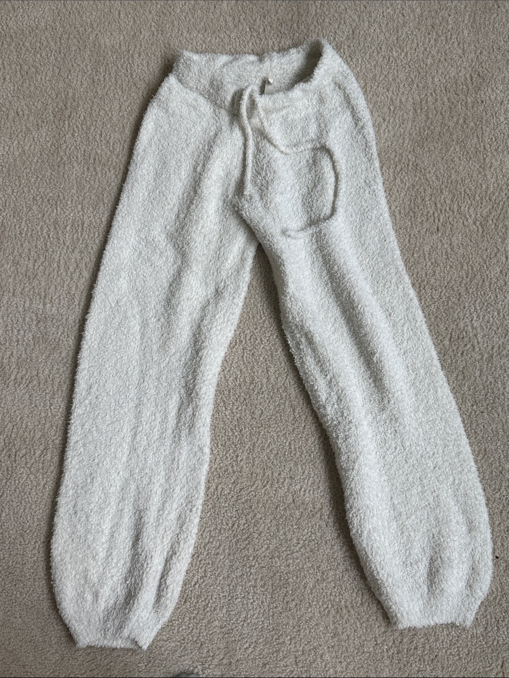 SKIMS Ivory Plush Sherpa Lounge Pants